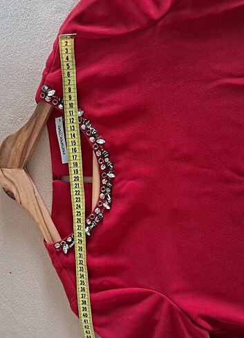 #abiye elbise 1 kez girildi krep kumaş ütüsüdür # - Görsel 5