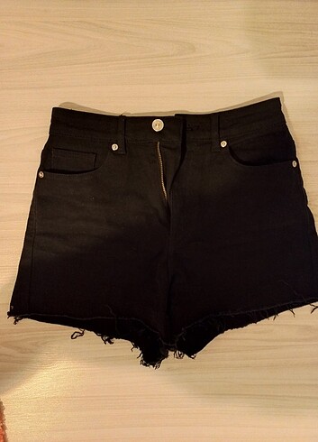 34 Beden siyah Renk H&M Siyah Jean Kot Şort