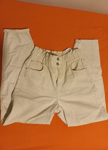 Pull&bear Krem Mom Jean