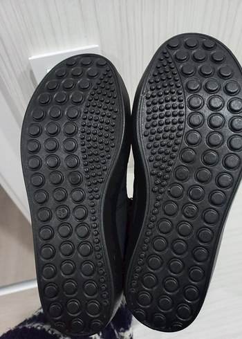 Siyah Kürklü Kadın Dolgu Topuk Bot - Görsel 3