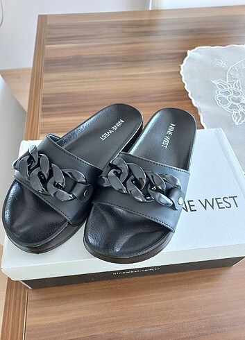 Nine west terlik