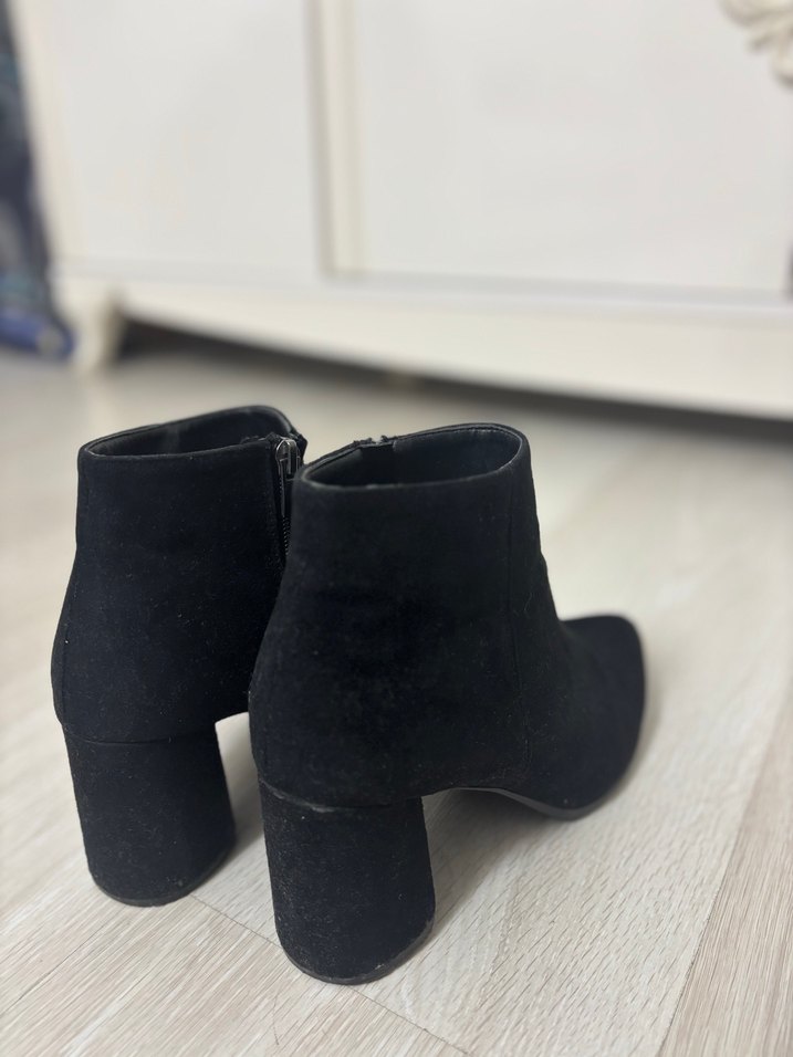 Siyah Süet  Kadın Bot - Görsel 3