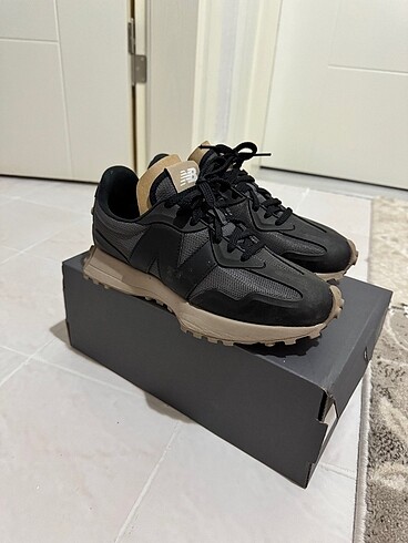 38 Beden New balance 327 Siyah Kadın Ayakkabı