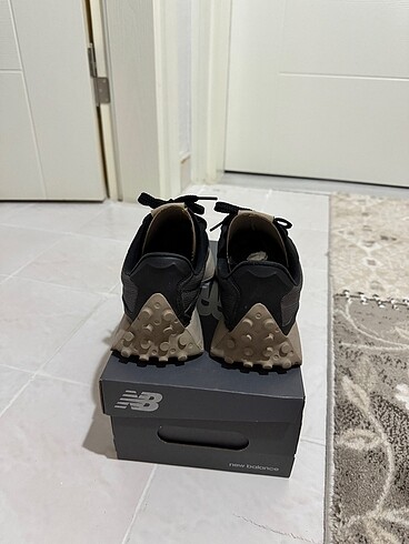 38 Beden siyah Renk New balance 327 Siyah Kadın Ayakkabı