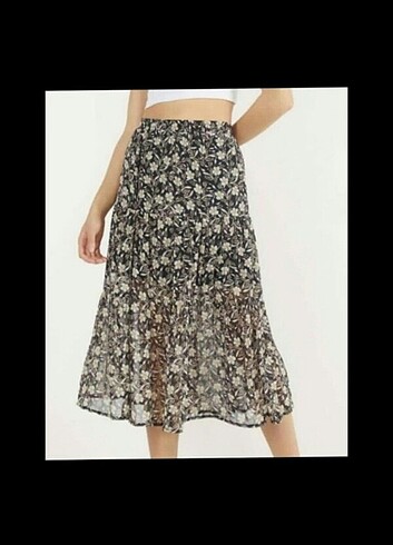 Bershka Etek 