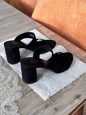 Topuklu terlik - Görsel 2