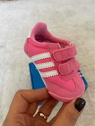18 Beden Adidas bebek ilk adım ayakkabısı