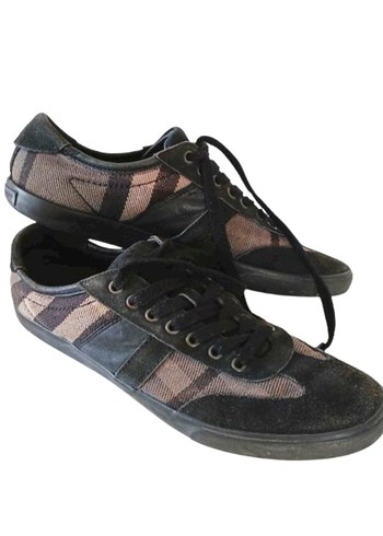 44 Beden kahverengi Renk Burberry 44 numara Sneaker