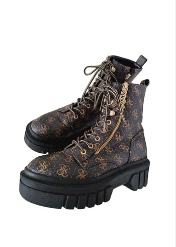 38 Beden GUESS YERİNE MONOGRAM VEGAN DERİ BOT
