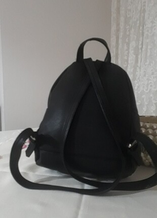 Stardivarius siyah sırt çantası 
