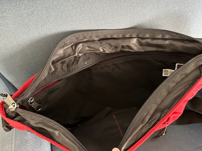 Beden Orijinal eastpak postacı çantası