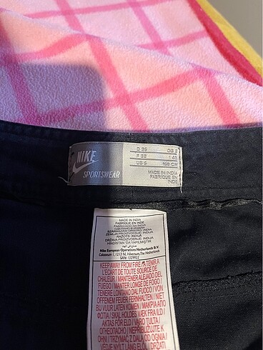 s Beden Nike pantolon