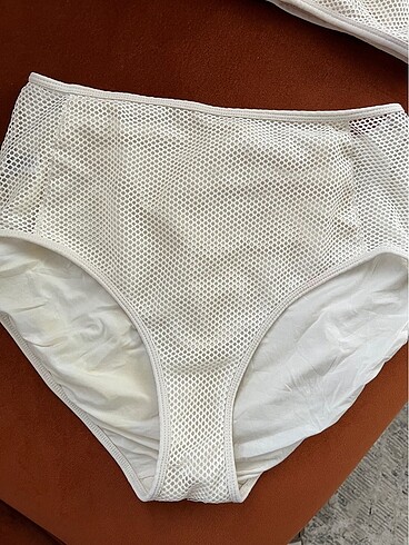40 Beden Pierre cardin beyaz bikini