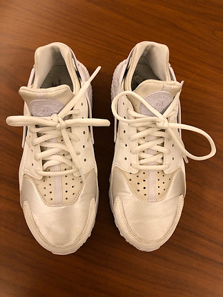 38 Beden beyaz Renk Nike ayakkabı