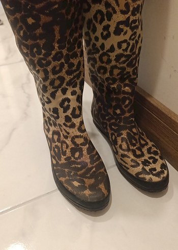 Leopar Desenli Yağmur çizmesi - Görsel 2