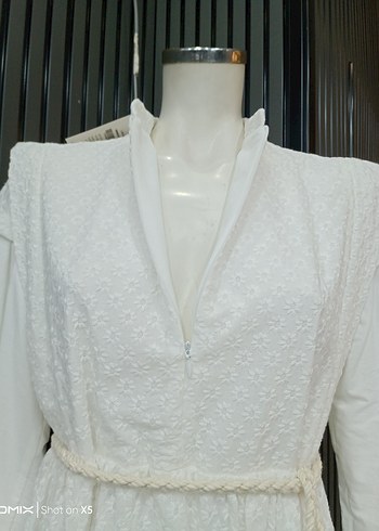 Nakışlı Beyaz Uzun Pamuklu Elbise - Görsel 6