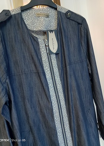 Uzun Denim Kadın Kaban Fermuarlı - Görsel 2