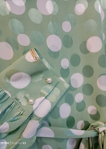 Yeşil Puantiyeli Uzun Kollu Kuşaklı Elbise - Görsel 3