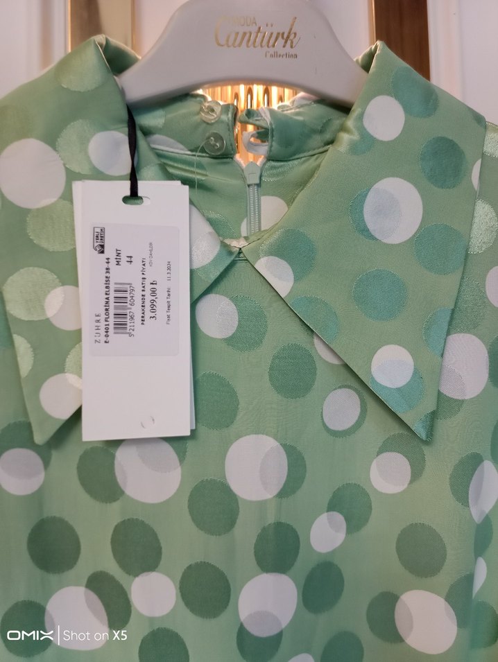 Yeşil Puantiyeli Uzun Kollu Kuşaklı Elbise - Görsel 4