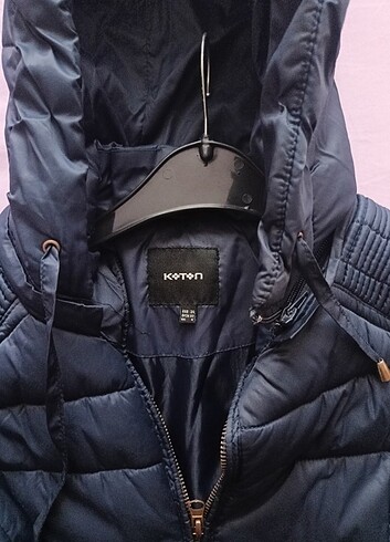 11-12 Yaş Beden lacivert Renk Şişme mont 
