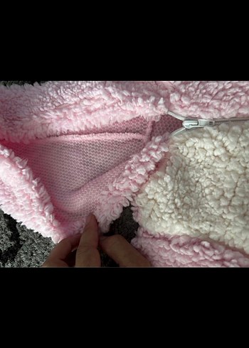 Kürklü Kapüşonlu Pembe Bebek Tulum - Görsel 2