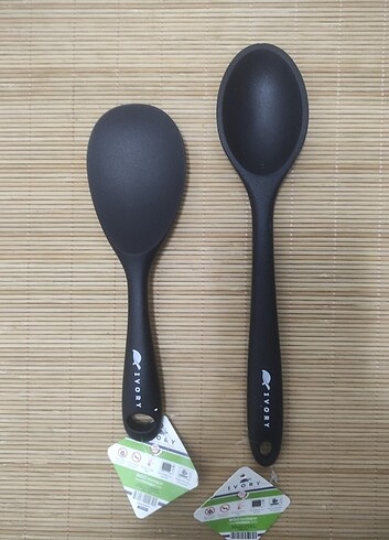 Beden Silikon kaşık 2 adet (1 adet 22cm 1 adet 27cm) siyah,gri,pembe v