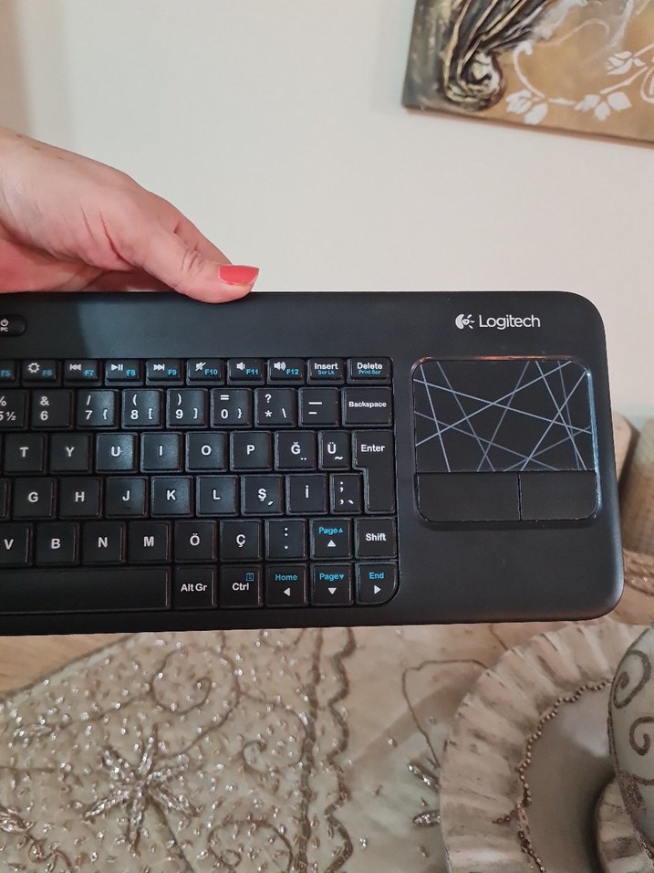 Logitech Kablosuz Siyah Klavye - Görsel 4