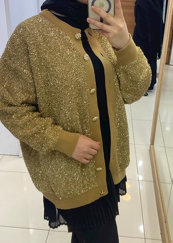Düğmeli Parlak gold Midi Hırka - Görsel 2