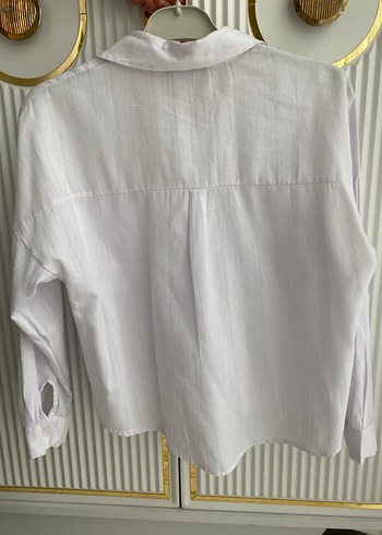Düğmeli Beyaz Keten Kadın Gömlek - Görsel 2