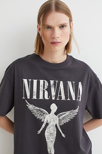 H&M Oversize Nirvana Tshirt