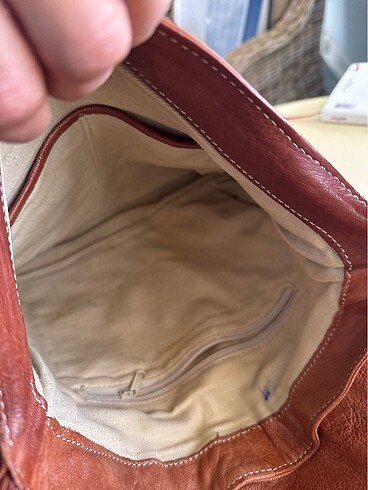 Yurtdışından alınma yağlı kuzu derisi çanta - Görsel 8