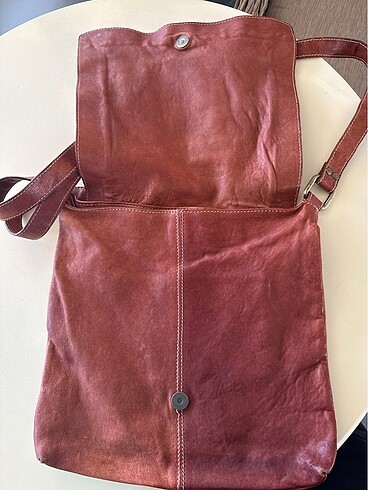Yurtdışından alınma yağlı kuzu derisi çanta - Görsel 7
