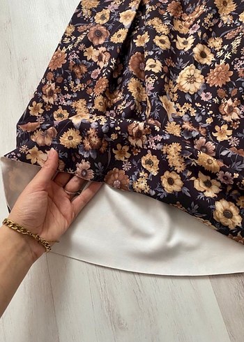 Düğmeli Kahverengi Çiçekli Mini Etek - Görsel 3