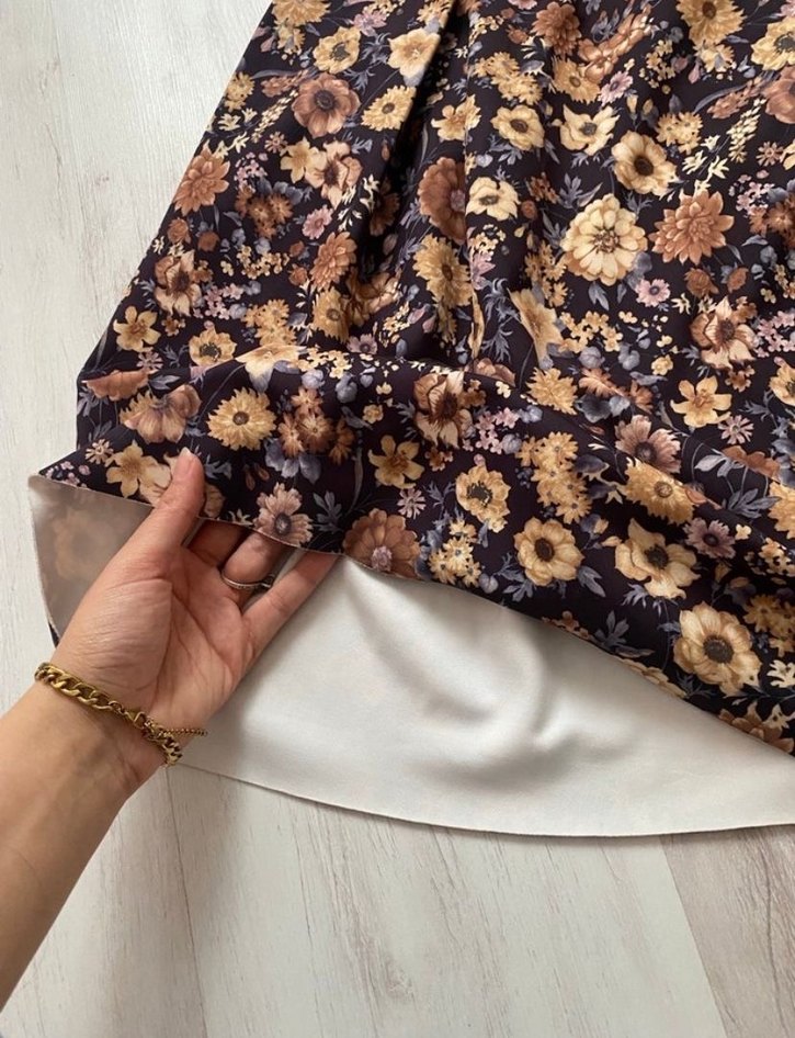 Düğmeli Kahverengi Çiçekli Mini Etek - Görsel 3