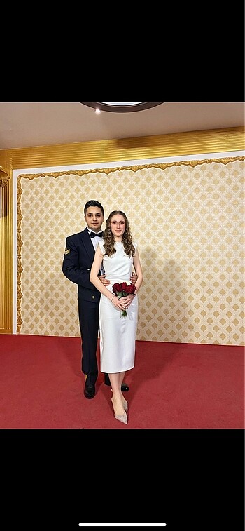 Beyaz nikah elbise