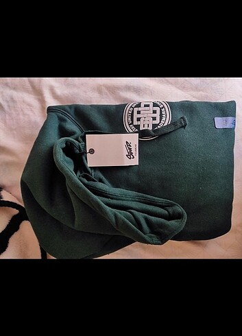 Pull Bear STWD