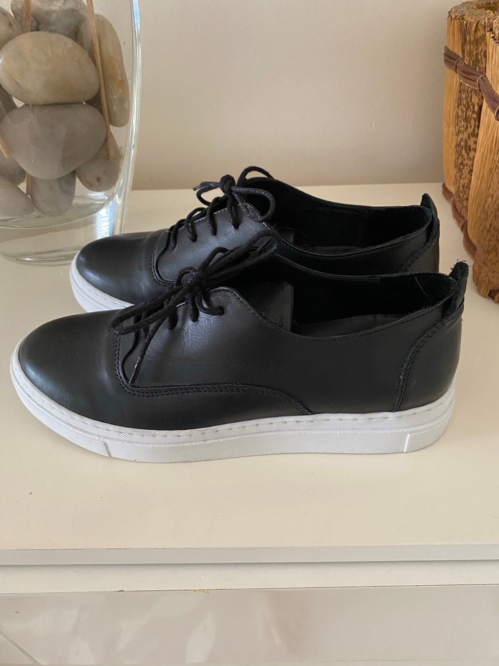 Siyah Bağcıklı Kadın Stiletto Oxford Ayakkabı - Görsel 2