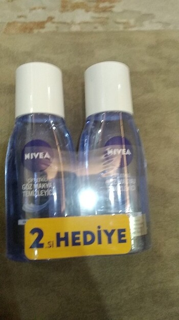 Nivea çift etkili göz makyaj temizleyicisi