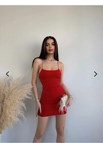 Trendyol & Milla Kırmızı sırtı ipli elbise 