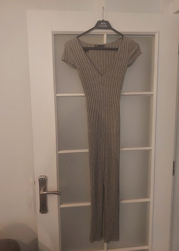 Gri V Yaka Fitilli Uzun Kadın Elbise - Görsel 2