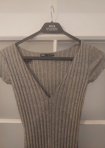 Gri V Yaka Fitilli Uzun Kadın Elbise - Görsel 4