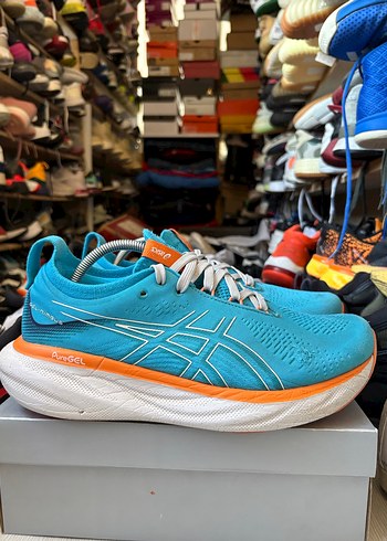 Asics Gel Nimbus 25