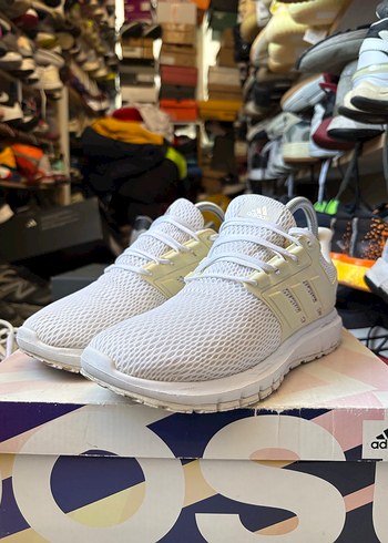 Adidas Ultimashow - Görsel 5