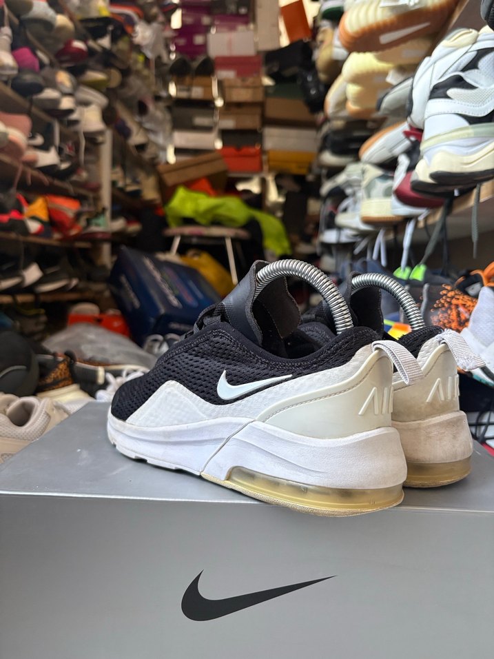 Nike Air Motion 2 - Görsel 4