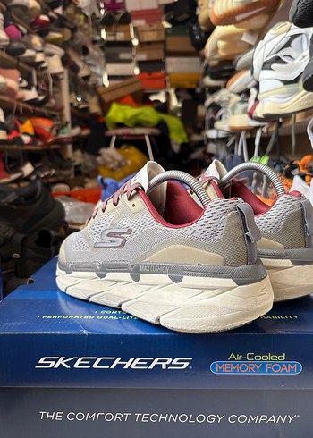 Skechers Max Cushioning Perspective - Görsel 4