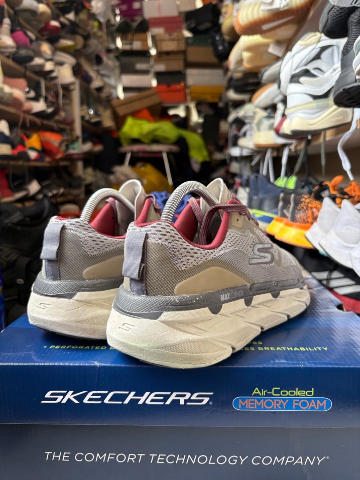 Skechers Max Cushioning Perspective - Görsel 3