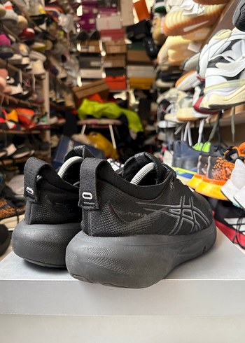 Asics Gel Nimbus 25 - Görsel 3