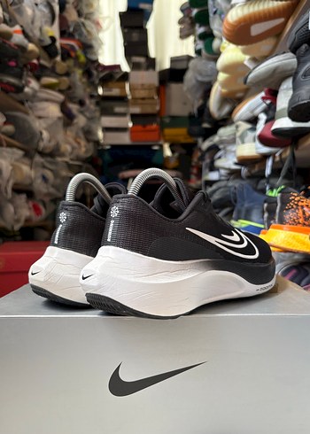 Nike Zoom Fly 5 - Görsel 3