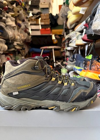 Merrell 42