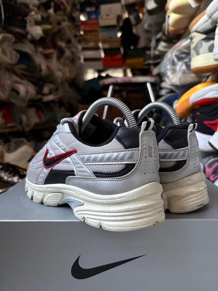 Nike İnitiatör - Görsel 4